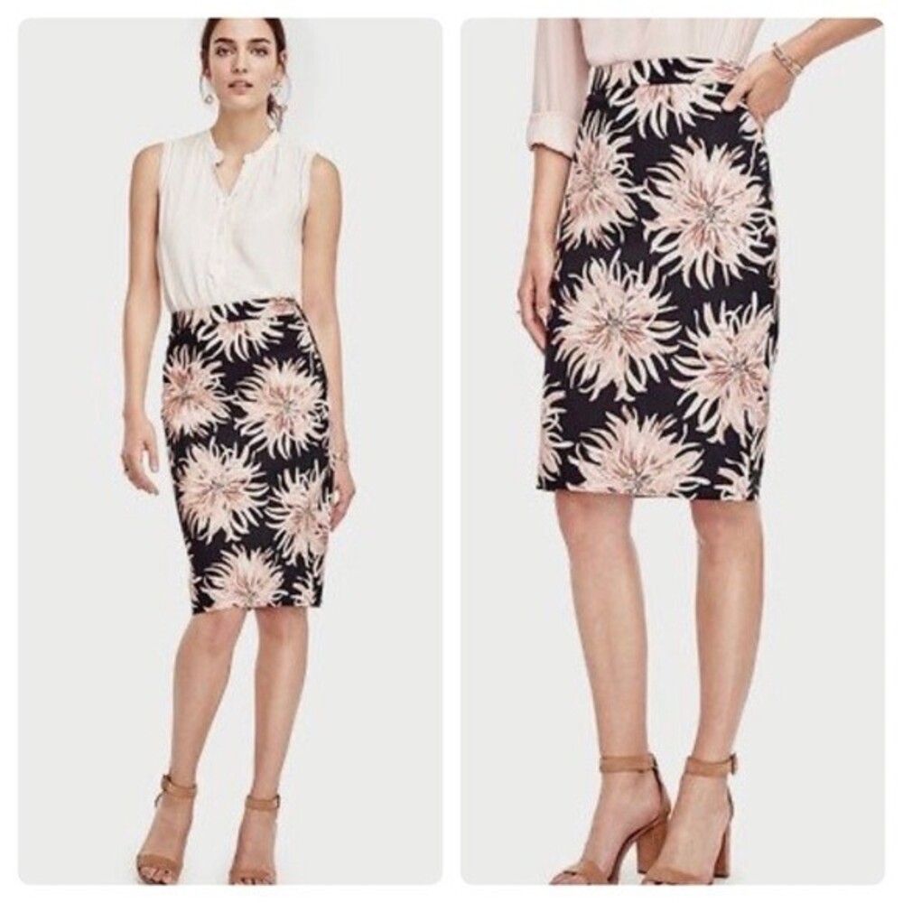 Ann Taylor navy and pink Chrysanthemum floral burst pencil skirt size 0P NWT